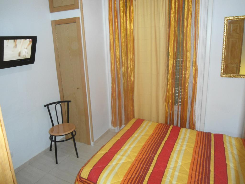 Hostal Florida Мадрид Экстерьер фото