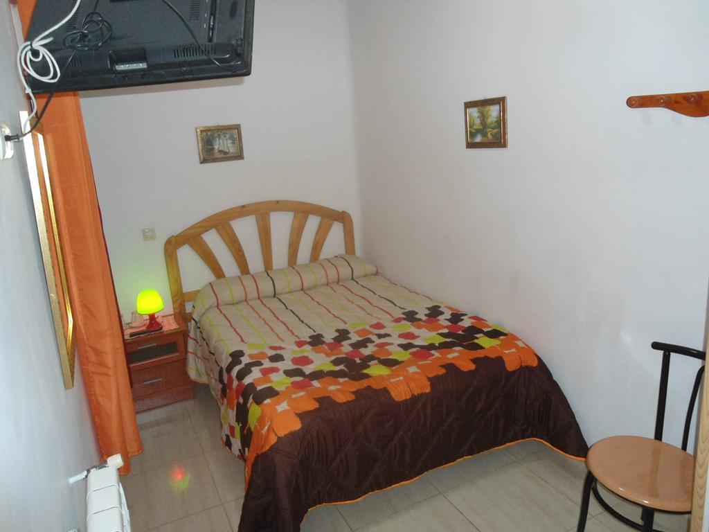 Hostal Florida Мадрид Экстерьер фото