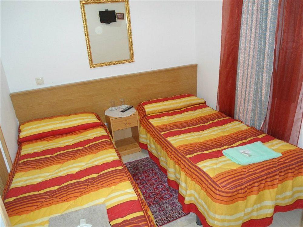 Hostal Florida Мадрид Экстерьер фото