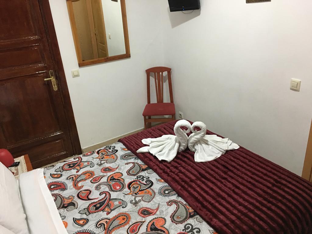 Hostal Florida Мадрид Экстерьер фото
