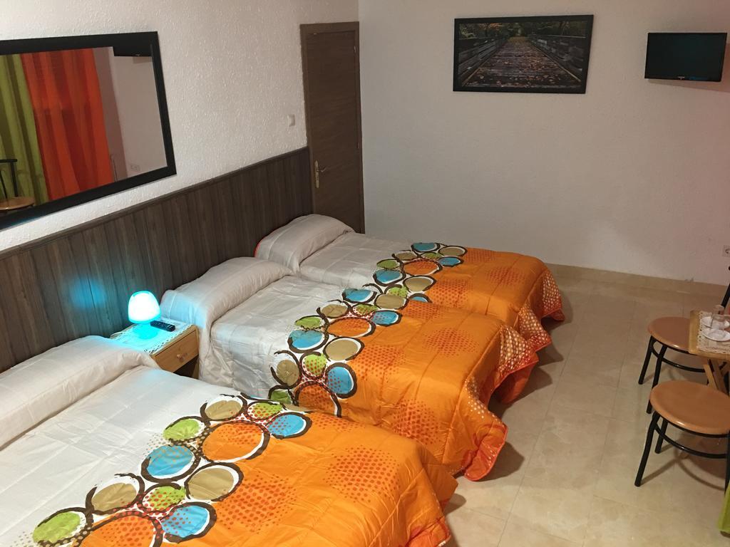 Hostal Florida Мадрид Экстерьер фото