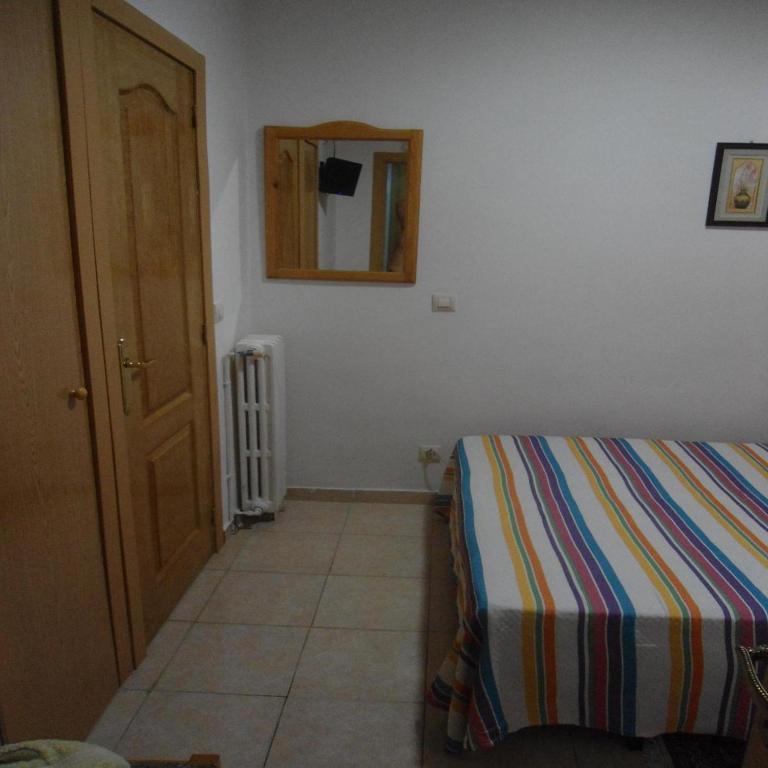 Hostal Florida Мадрид Номер фото