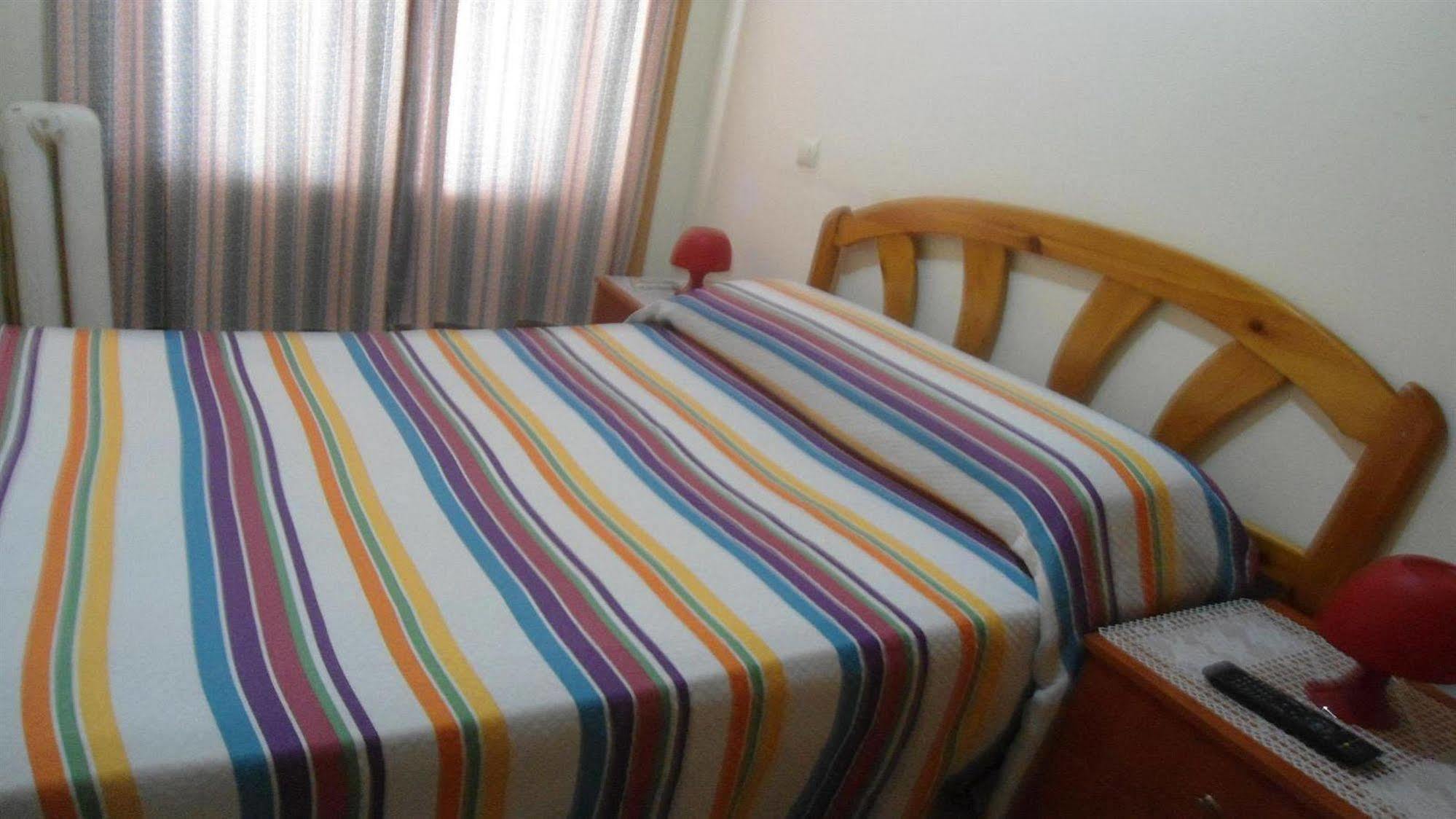 Hostal Florida Мадрид Экстерьер фото